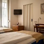 Du Soleil Hotel