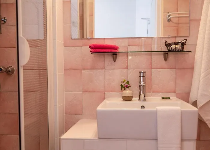 Du Soleil מלון 3*